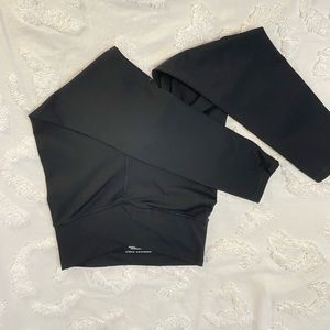 american eagle cross over leggings